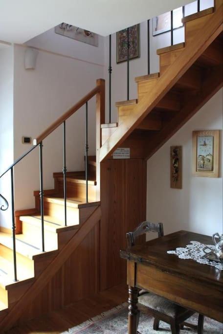 Casa Colori Villa Poggiridenti ภายนอก รูปภาพ